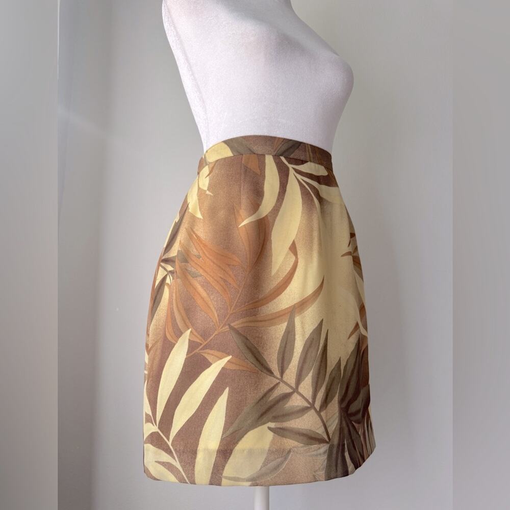 Vintage ‘90s Sassco Brown Leaf Print Mini Skirt